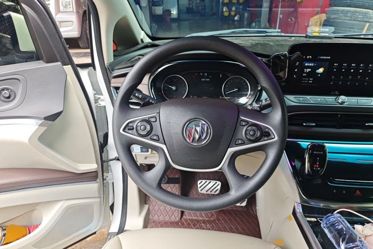 Used Buick GL8 2023 Land Executive Class Smart Enjoyment Model