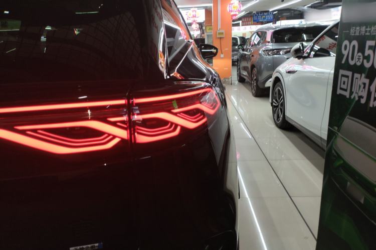 Used BYD Tang New Energy 2025 Model Smart Drive Version DM-i 175KM Prestige Version
