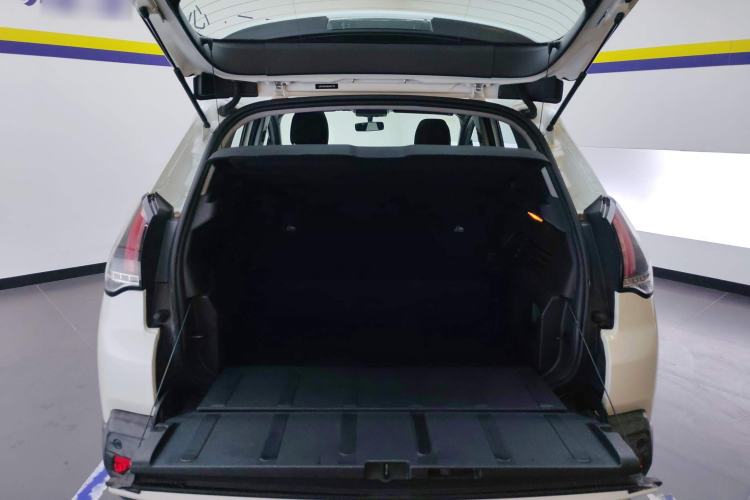 Used Peugeot 3008 2018 2.0L Automatic Classic Edition