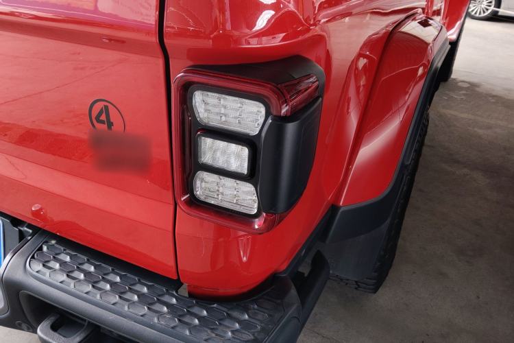 Used Jeep Gladiator 2022 3.6L Pioneer Edition
