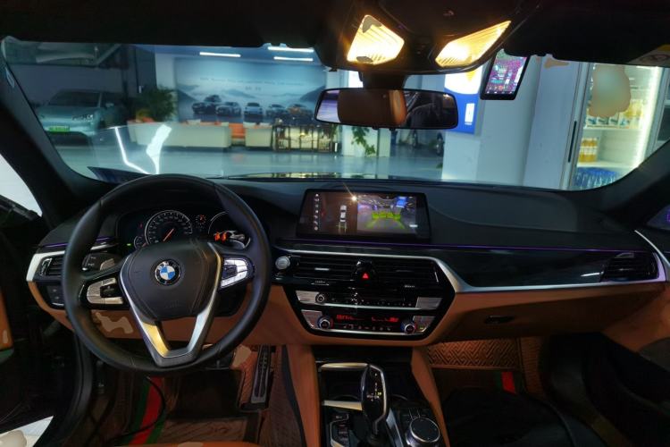 Used BMW 5 Series 2018 Restyled 530Li Leading Edition M Sport Package
