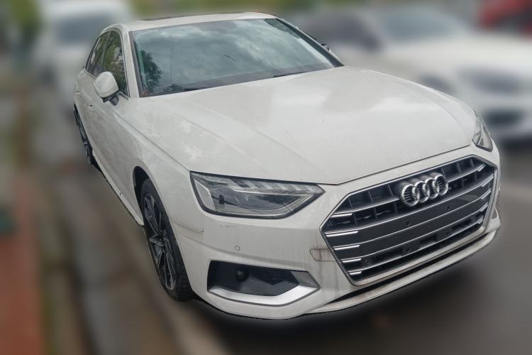 Used Audi A4L 2022 40 TFSI Luxury Prestige Edition Front Right 45 Deg