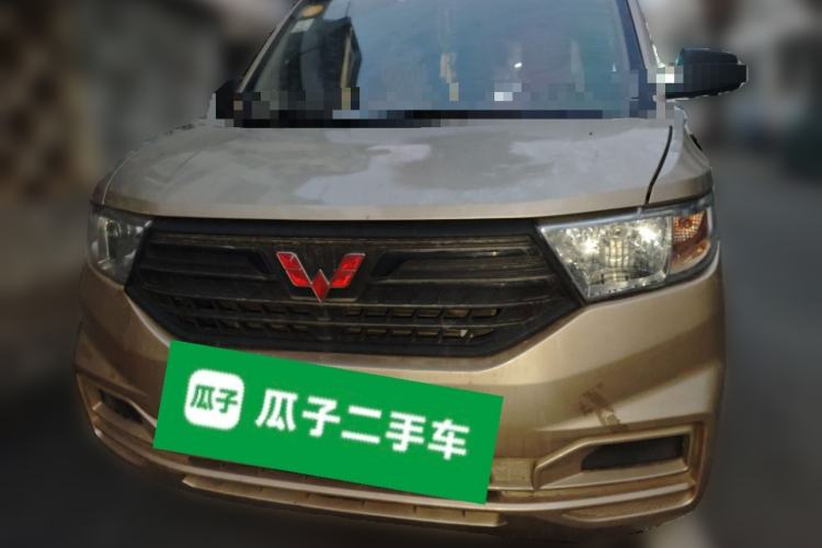 Used Wuling Hongguang V 2019 1.5L Jingqu Version China VI LAR