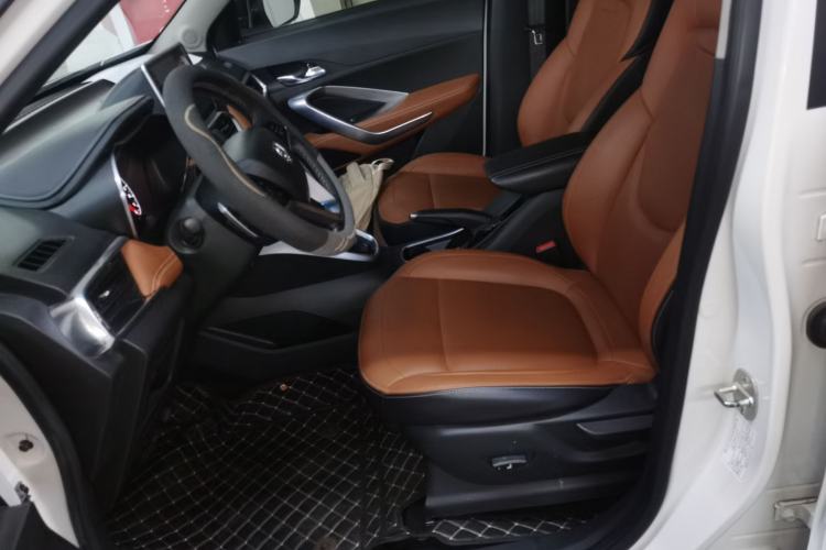 Used Baojun 510 2017 1.5L Automatic Luxury Model Left Front Seat