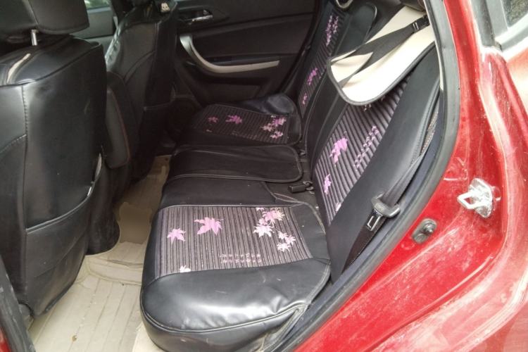 Used Changan CS35 2014 1.6L Automatic Luxury Model China IV Standard