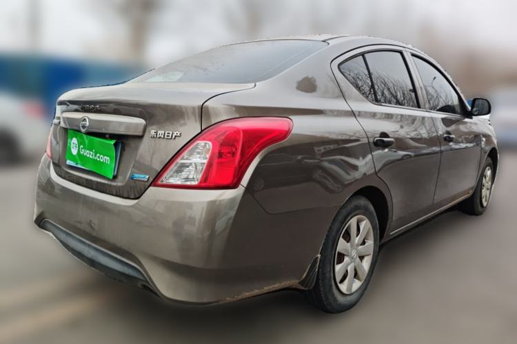 Used Nissan Sunny 2015 1.5XE Manual Comfort Edition
