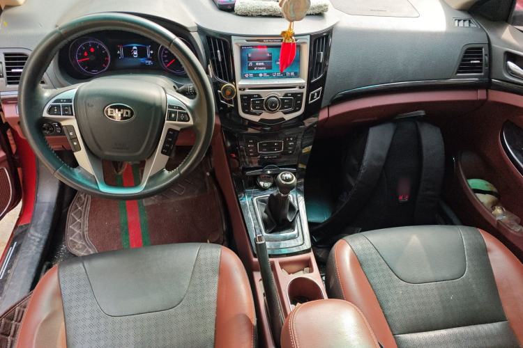 Used BYD Surui 2015 Revised Version 1.5L Manual Luxury Edition