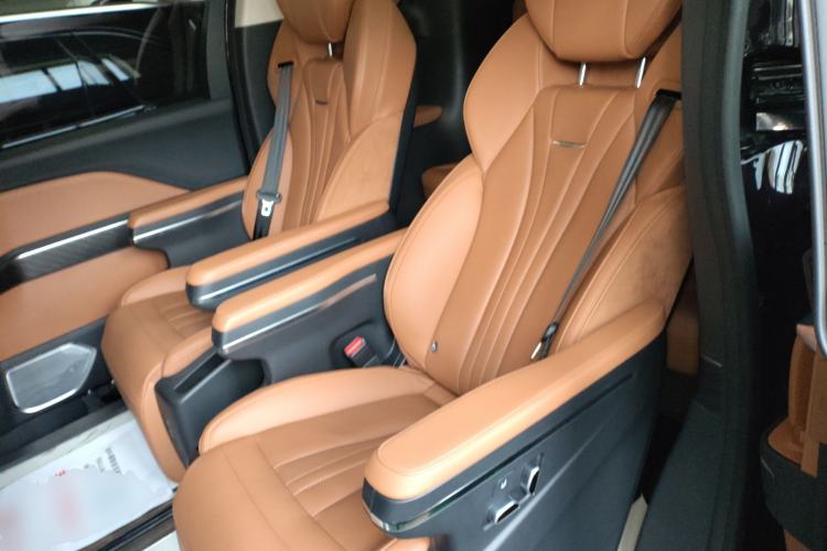 Used Hongqi HQ9 PHEV 2024 2.0T Four-Wheel Drive Business Edition Left Rear Seat