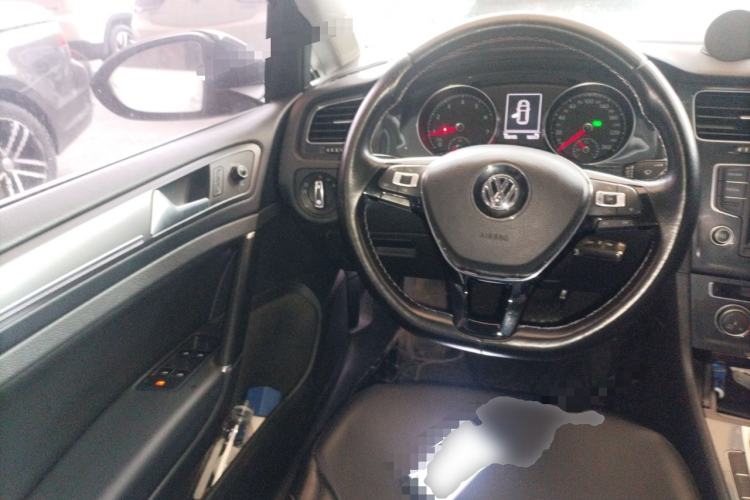 Used Volkswagen Golf 2017 230TSI Automatic Comfort Edition – Celebrating Milestone of One Million Units