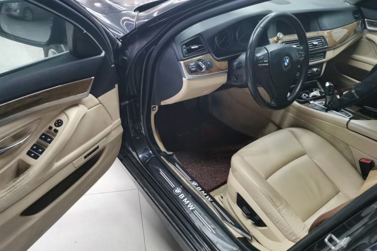 Used BMW 5 Series 2011 528Li Leading Model Driver Seat