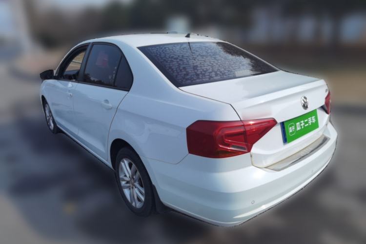 Used Volkswagen Jetta 2019 Dream Edition 1.5L Manual Fashion Version
