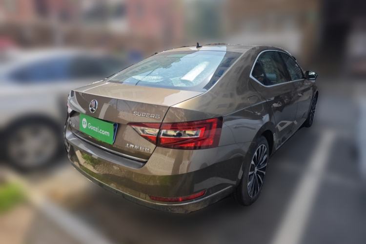 Used Skoda Superb 2016 TSI330 DSG Smart Drive Edition
