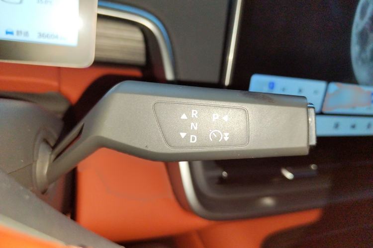 Used Dongfeng eπ eπ008 2024 210Max Range-Extended Version 6 Seats