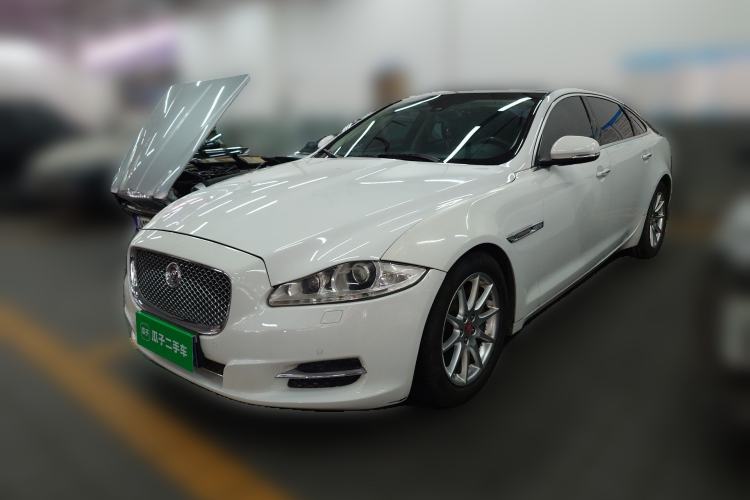 Used Jaguar XJ 2014 XJL 3.0 SC Two-Wheel-Drive Panoramic Business Edition