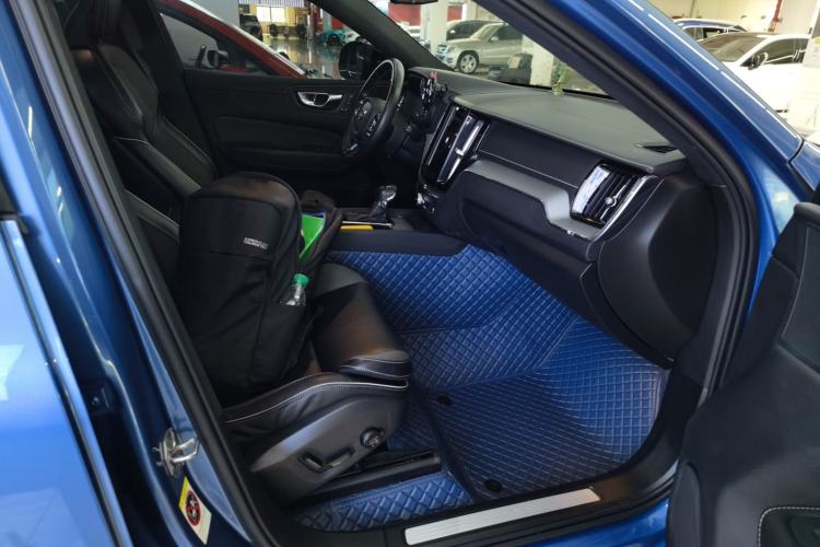 Used Volvo XC60 2021 T5 4x4 Smart & Advanced Sport Edition
