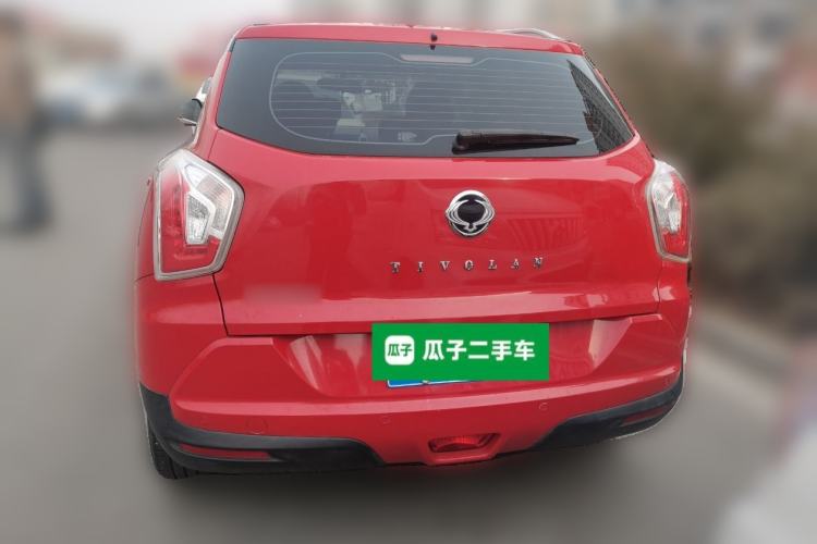 Used SsangYong Tivolan 2015 1.6L Automatic Two-Wheel Drive Zhi Chun Edition Rear