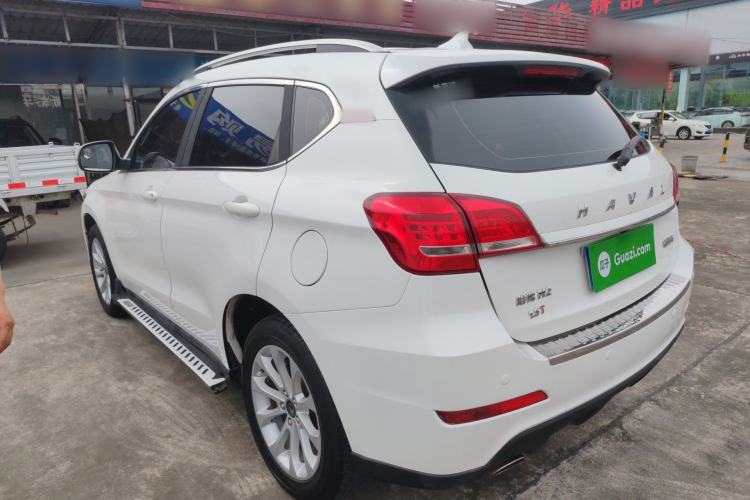 Used Haval H2 2017 Red-Label 1.5T Manual Two-Wheel Drive Luxury Model
