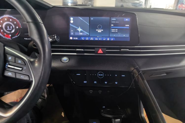 Used Hyundai Elantra 2021 1.5L CVT LUX Prestige Edition