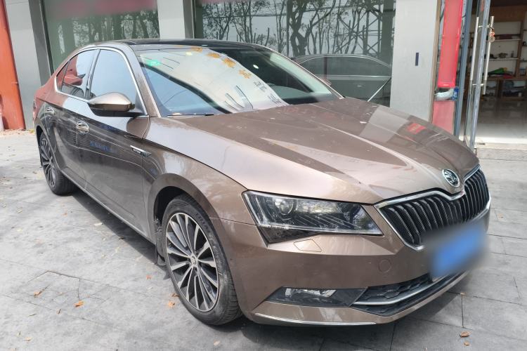 Used Skoda Superb 2016 TSI330 DSG Smart Drive Edition
