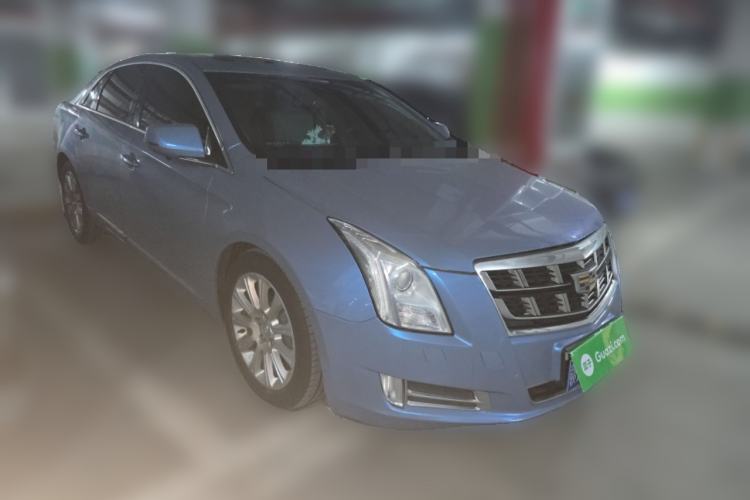 Used Cadillac XTS 2017 28T Tech Edition Front Right 45 Deg