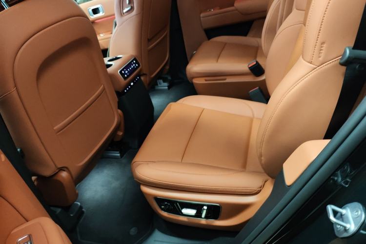 Used Li Auto L8 2025 Ultra Smart Refreshed Edition Left Rear Seat