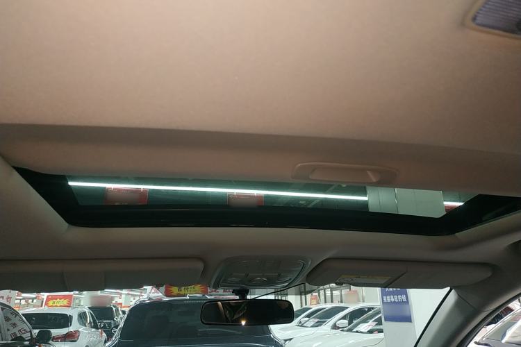 Used Haval M6 2018 1.5T Manual Two-Wheel Drive Elite Model Headliner