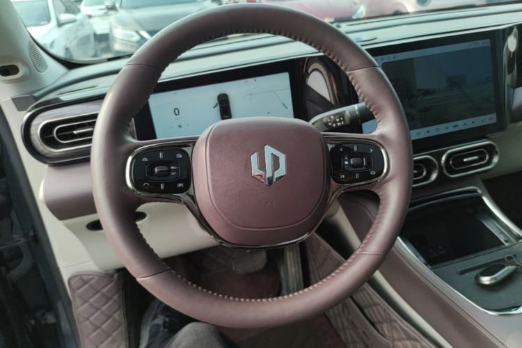 Used Leapmotor C11 2023 Range-Extended 300 Smart Enjoyment Edition