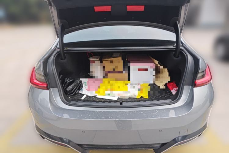 Used BMW i3 2023 eDrive 40 L Midnight Edition