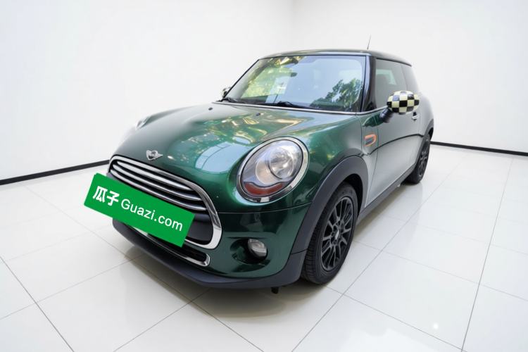 MINI 2014 1.2T ONE+ d’occasion