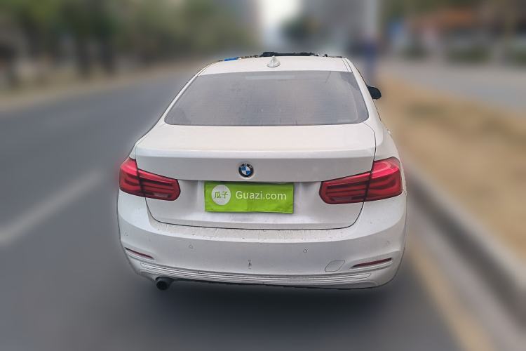 Used BMW 3 Series 2016 316i Fashion Model
