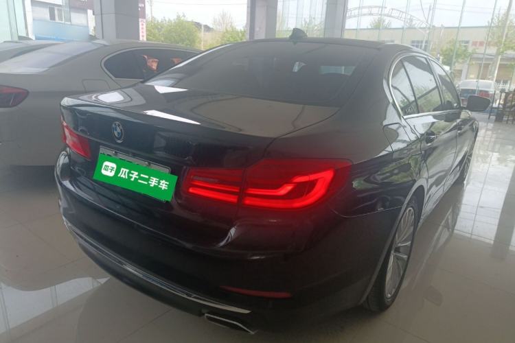 Used BMW 5 Series New Energy 2019 530Le Luxury Package Rear Right 45 Deg