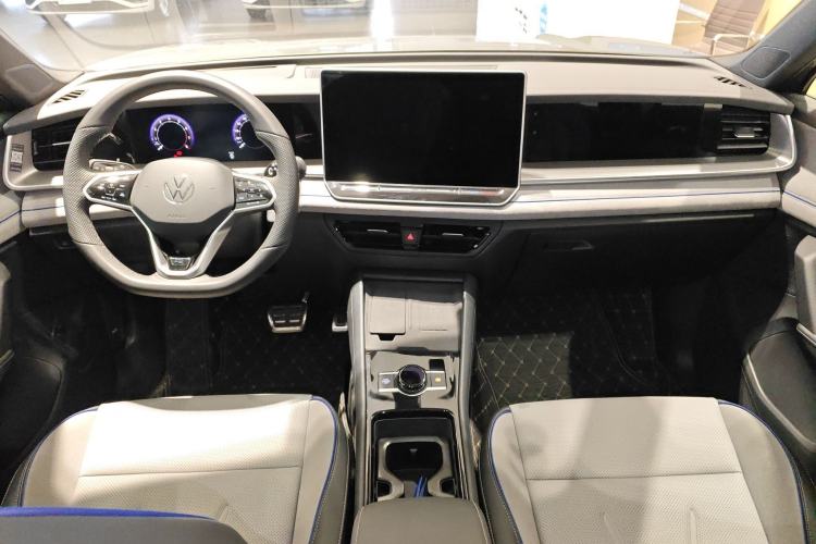 Used Volkswagen Tayron 2025 Tiguan L 380TSI 4Motion Luxury Easy Package
