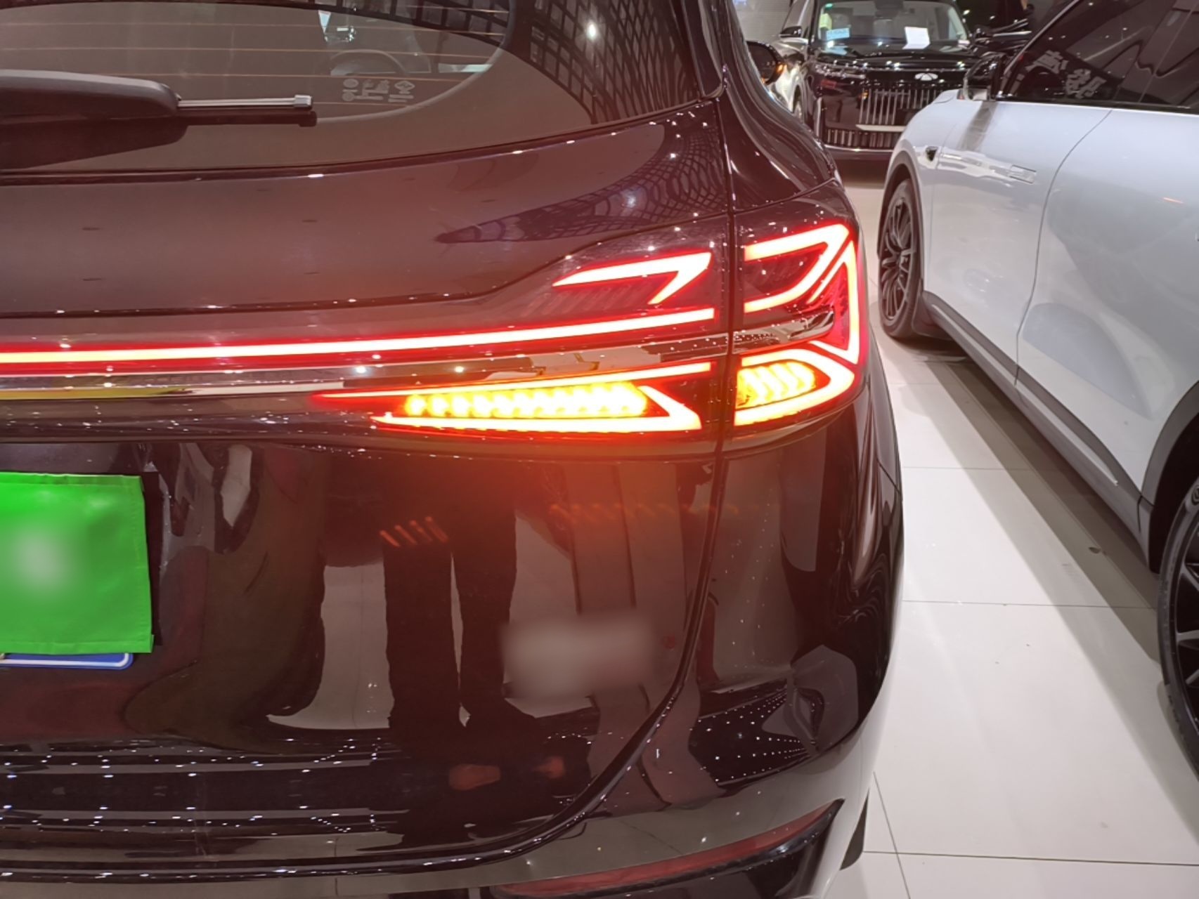 Hongqi HS5 2025 2.0T All-Wheel-Drive Flagship Pro Edition — снимка 9