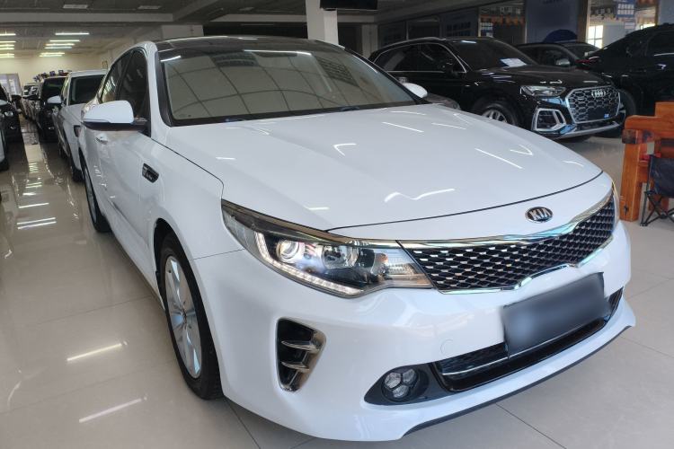 Used Kia K5 2016 1.6T Automatic LUX Front Right 45 Deg