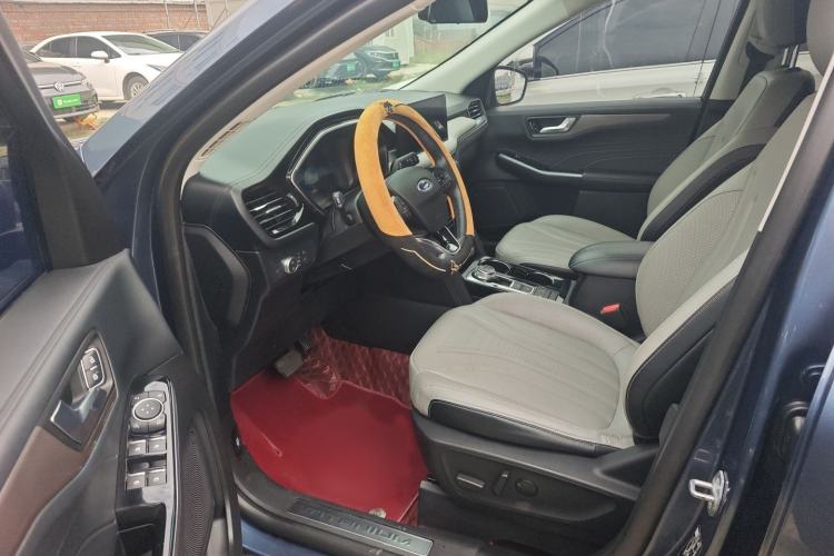 Used Ford Escape 2020 EcoBoost 245 Four-Wheel Drive Luxury Edition