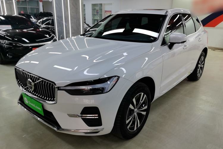 Used Volvo XC60 2024 B5 4x4 Smart Luxury Edition