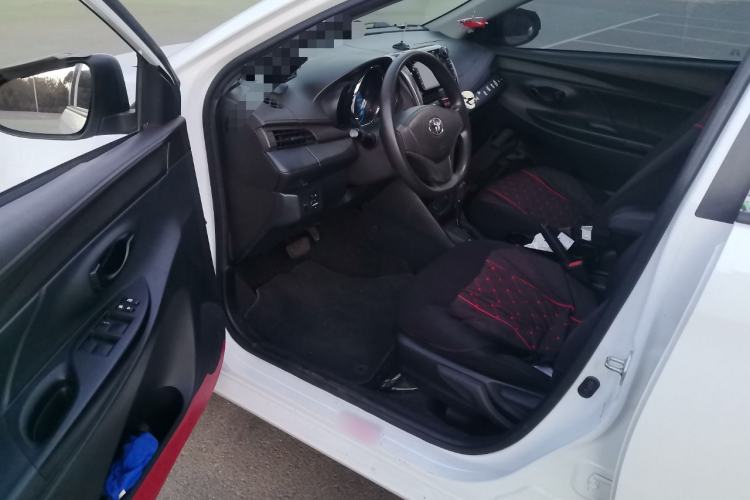 Used Toyota YARiS L Zhi Xuan 2014 1.3E Automatic Charm Edition