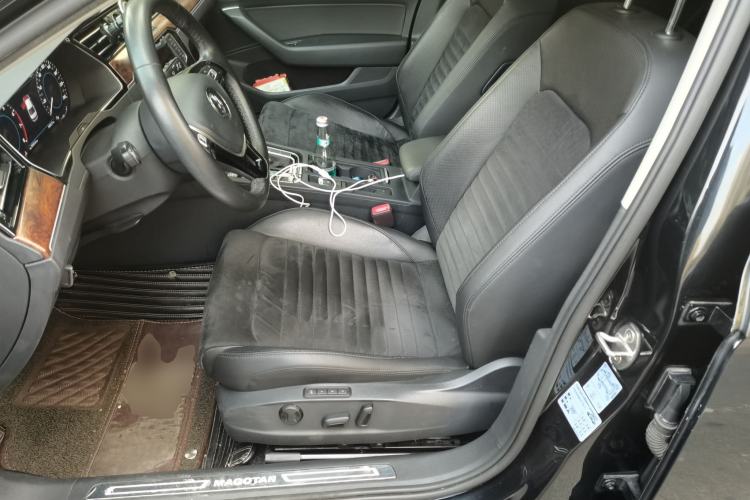 Used Volkswagen Magotan 2017 330TSI DSG Luxury Model Left Front Seat