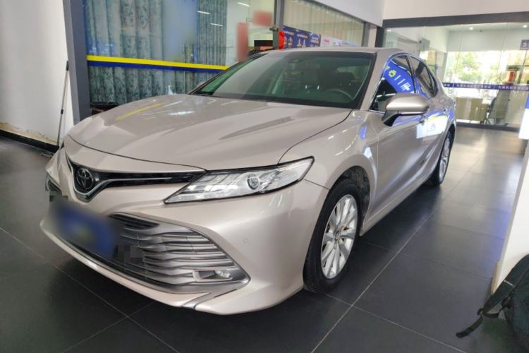 Used Toyota Camry 2019 Revised Version 2.0G Luxury Edition