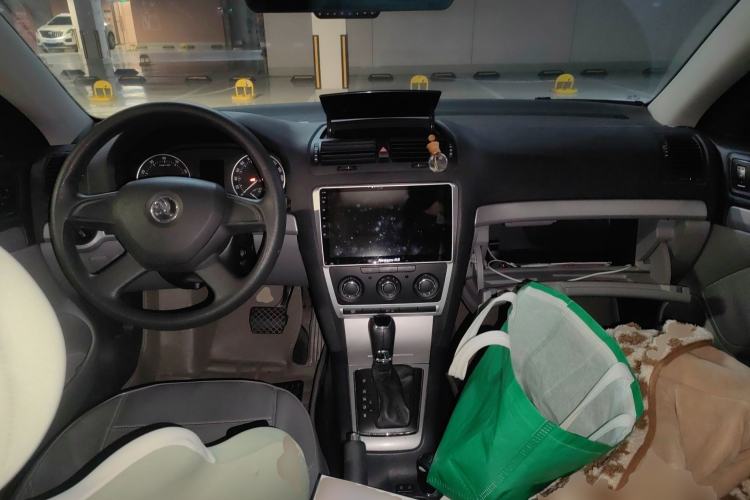 Used Skoda Octavia 2013 1.6L Automatic Yijie Edition
