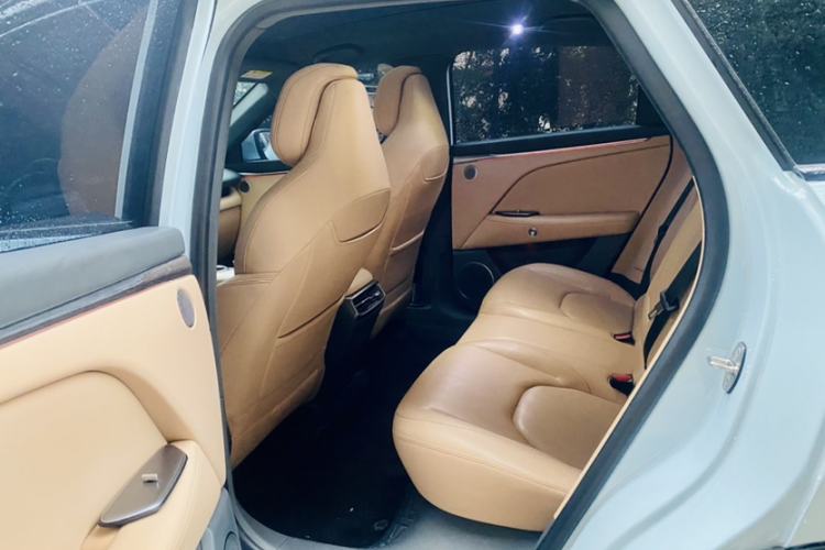 Used ARCFOX Alpha T5 2024 660 MAX