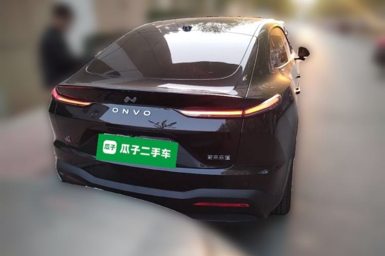 Used ONVO L60 2025 Model—60 kWh All-Wheel-Drive Version