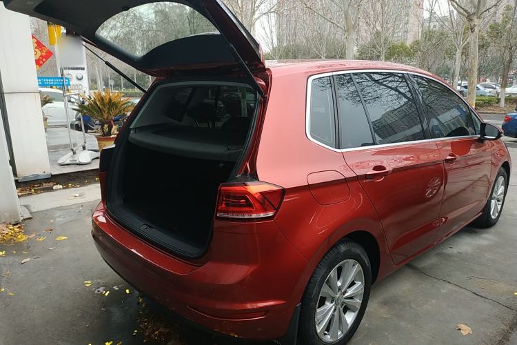 Used Volkswagen Golf Sportsvan 2016 230TSI Automatic Trend Edition