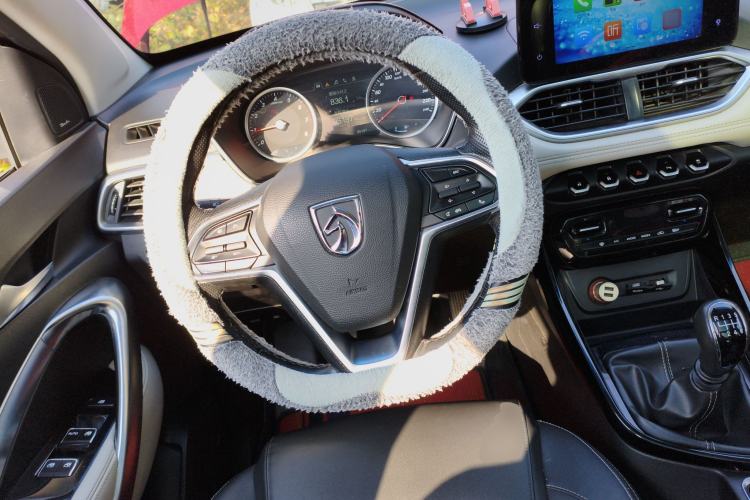 Used Baojun 530 2018 1.5T Manual Prestige Version China V