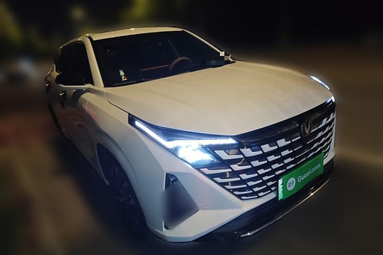 Used CHANGAN UNI-Z New Energy 2024 Blue Whale Smart Electric iDD 125km Beyond Edition
