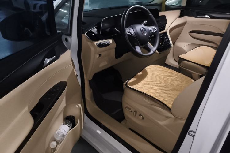 Used Buick GL8 2023 ES Lu Zun Deluxe Model