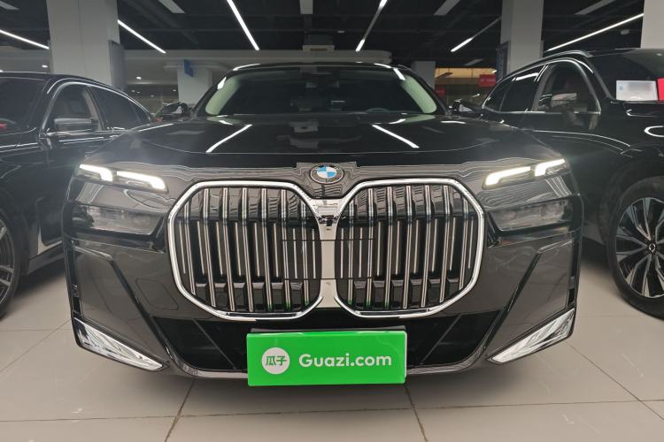 Used BMW 7 Series 2023 735Li M Sport Package