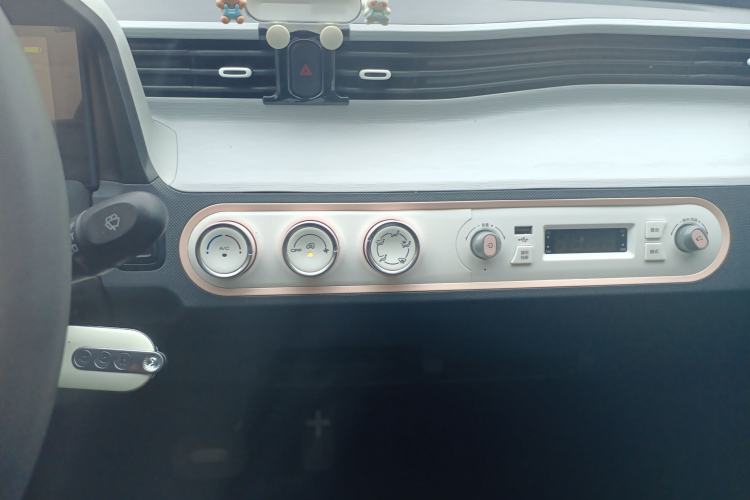 Used Wuling Hongguang MINIEV 2022 Macaron Premium Model – Lithium Iron Phosphate