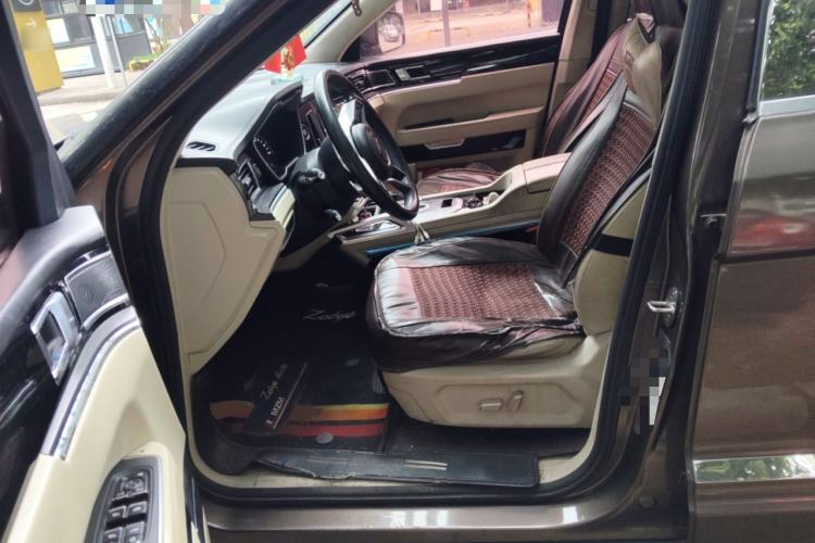 Used Zotye T700 2017 1.8T Dual-Clutch Luxury Model