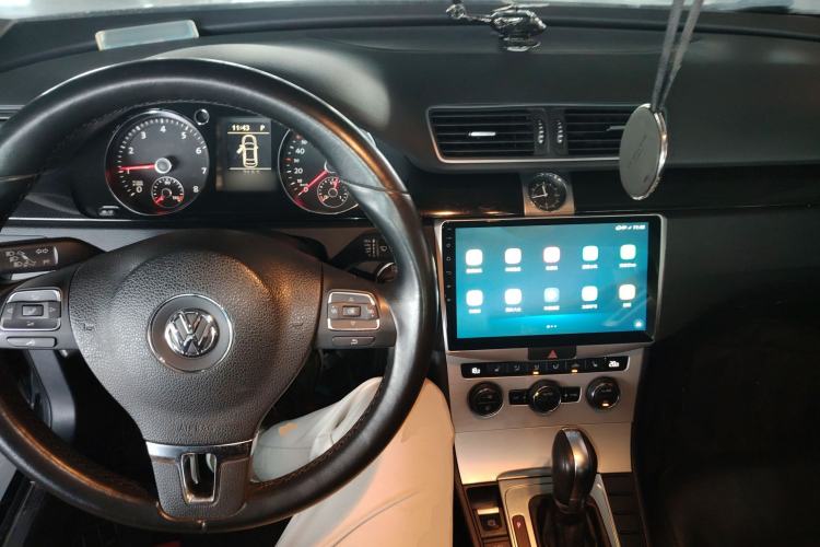 Used Volkswagen Magotan 2013 2.0 TSI Luxury Model